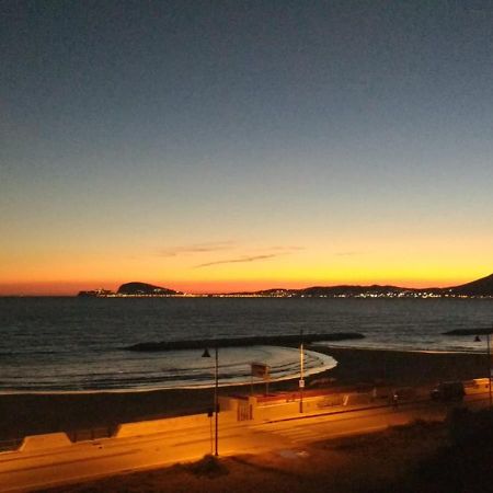 Bordoriva Appartement Formia Buitenkant foto