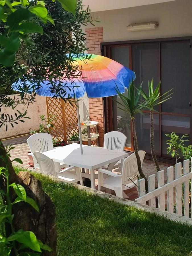 Bordoriva Appartement Formia Buitenkant foto